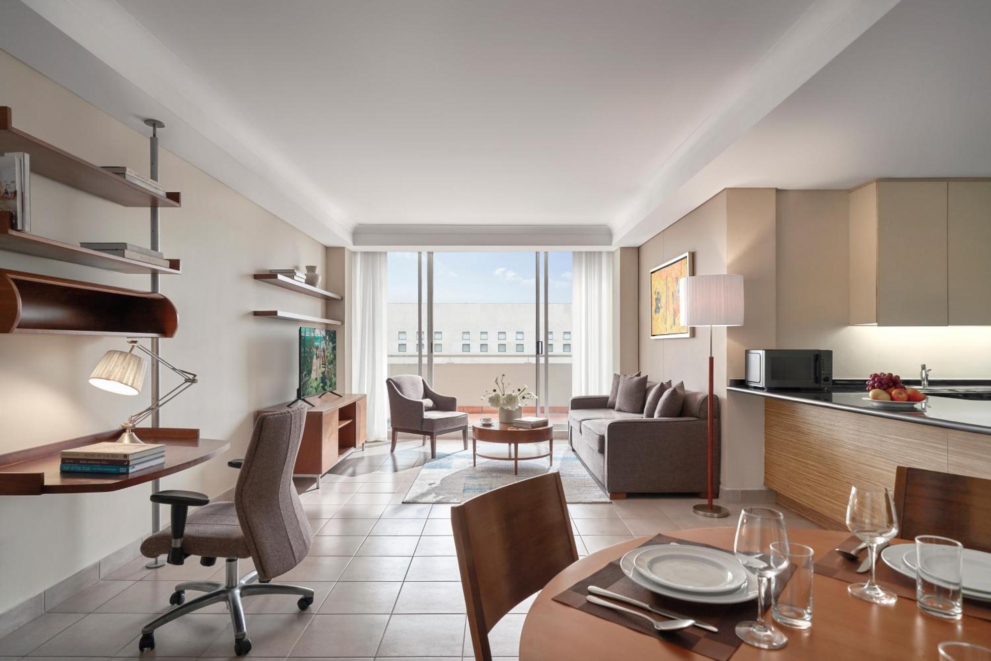Somerset Chancellor Court Апарт-отель 5*